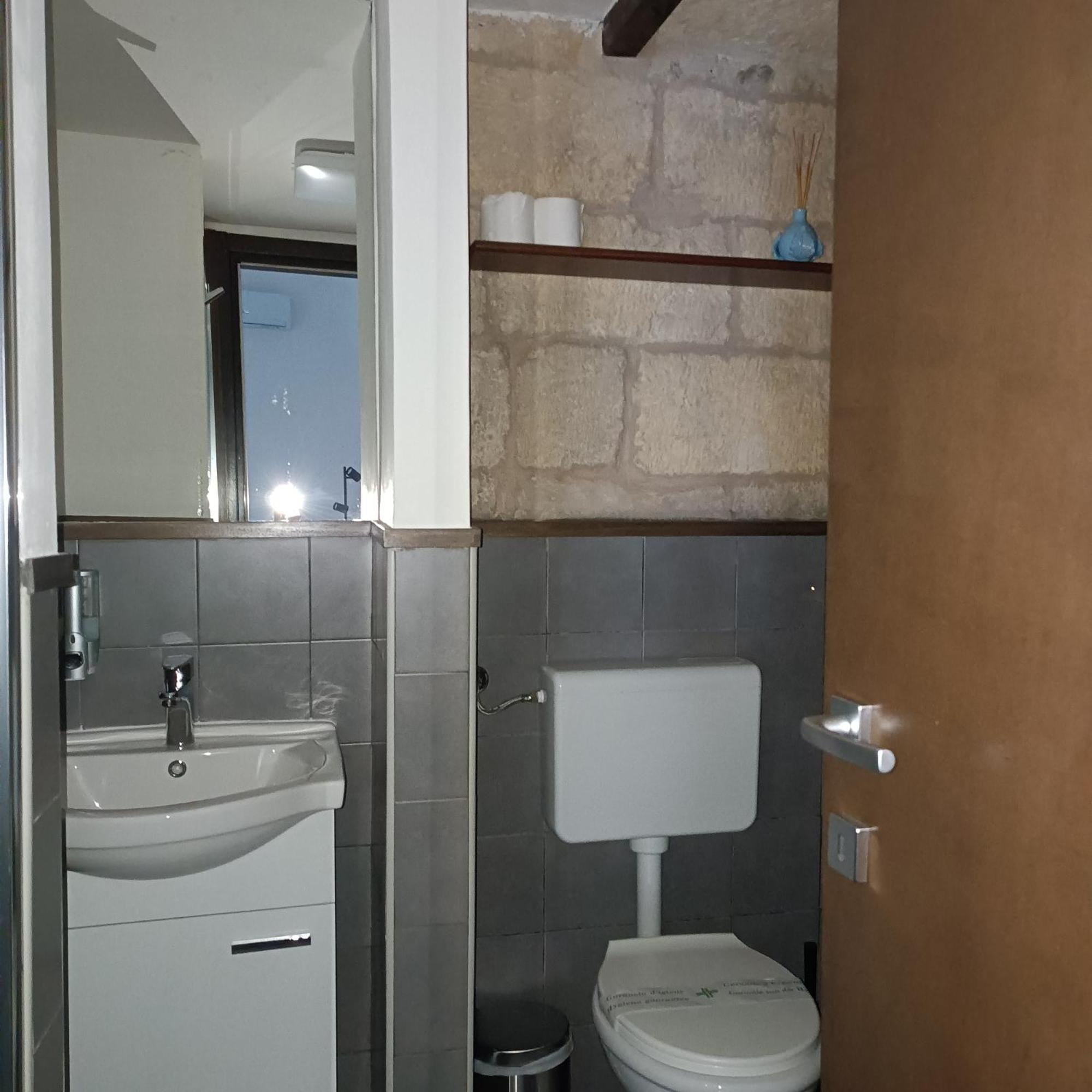 Af Home Trani Εξωτερικό φωτογραφία